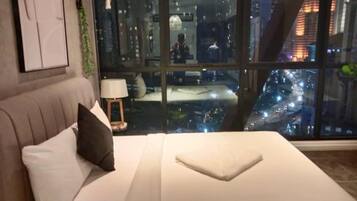 Premium Apartment, 2 Bedrooms, City View | City view