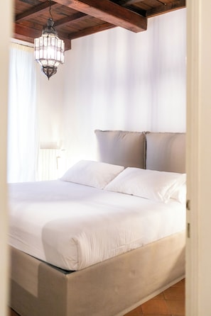 Coffres-forts dans les chambres, rideaux occultants