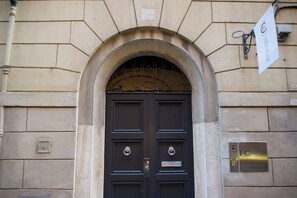 ด้านหน้าที่พัก