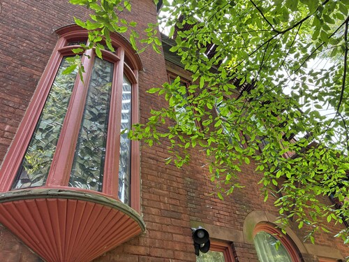 Unicorn Studio - Historic Newburgh near Beacon + Hiking