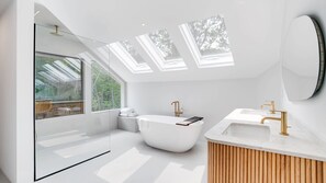 Shower, hair dryer, towels - Modern Resort-Style Retreat in the Heart of East Hampton Seamless... (East Hampton)