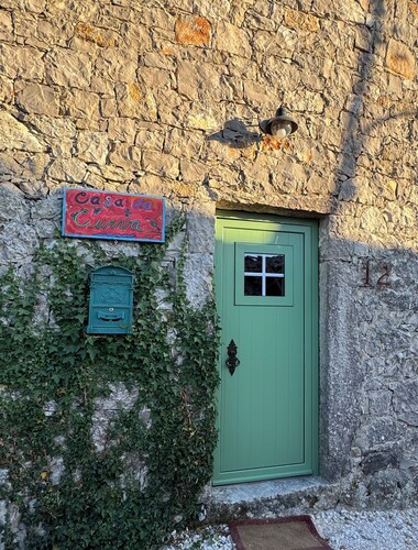 Casa da Curva Restored stone barn, with natural pool, trails and olive groves.