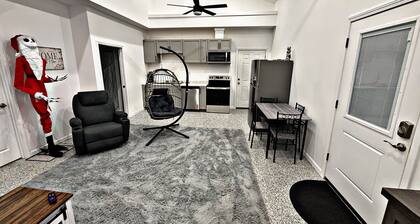 Countryside Duplex 2 Bedroom 1.5 bath Family Friendly