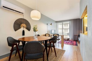 Apartment | Dining - Feel Corporate Housing Campanha 01 (Porto)