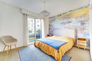 3 bedrooms, iron/ironing board, travel crib, WiFi