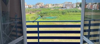 Holiday in Campomarino: 2 bedrooms, Wi-Fi, 1 parking space, residence near the sea