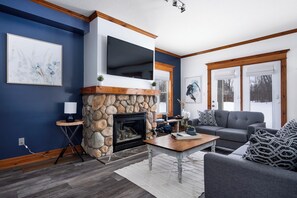 Living area - Snowbridge (Blue Mountains)