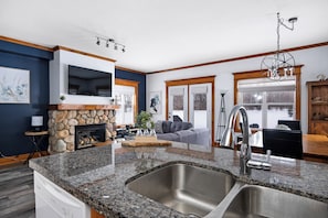 Condo, Patio, Garden View | Private kitchen | Full-size fridge, microwave, oven, stovetop