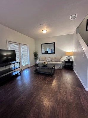 تلفزيون ذكي