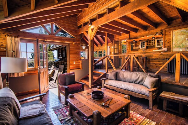 House, 4 Bedrooms, Patio, Mountain View | Living area | 50-inch Smart TV with cable channels, fireplace, Netflix