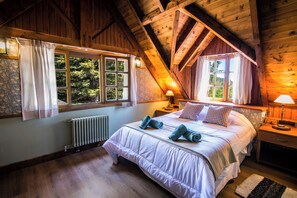 Hus, 4 soverom, terrasse, fjellutsikt | Sengetøy av topp kvalitet, dundyner og senger med overmadrass