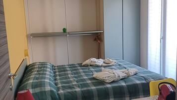 1 Schlafzimmer, WLAN, BettwÀsche