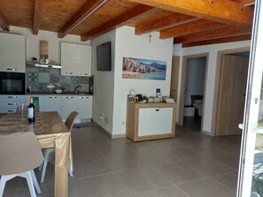 Dining - Casa Asprigna is located in Aspra, one of the most characteristic seaside villages. (Aspra)