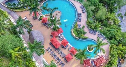 Garza Blanca, 2 Bdr Panoramic View Hotel Suite in Puerto Vallarta with kitchen.