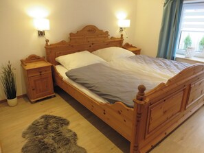 3 bedrooms, free WiFi, bed sheets - NEW! Ferienhuus North Sea Coast (Norden)