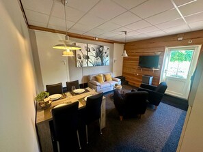 House | Dining