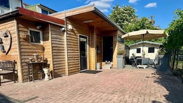 House | Outdoor dining