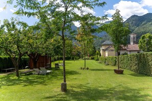 Apartment | Garden