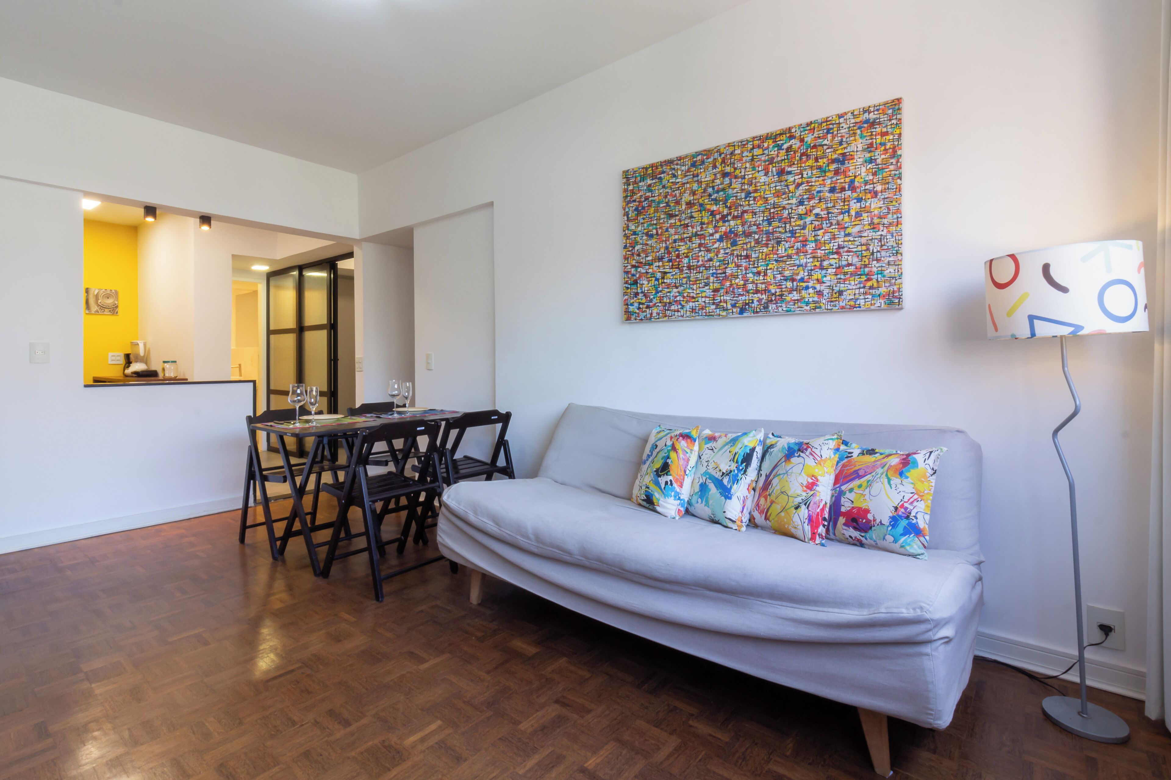 Classic Apartment | Iron/ironing board, free WiFi