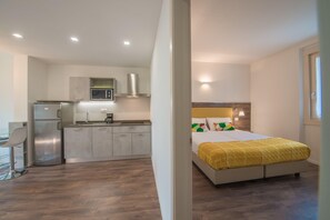 2 bedrooms, individually furnished