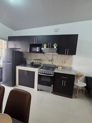Fridge, microwave, oven, stovetop - El Rincon en Villas De La Costa, Cluster #2 (San Miguel)