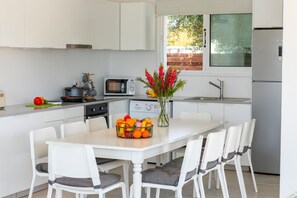 In-room dining - Ayia Napa Marina Vibes (Sotira)