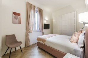 2 bedrooms, iron/ironing board - Designer Apartment in Oltrarno (Firenze)