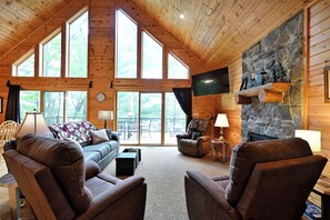 TV connectée, cheminée