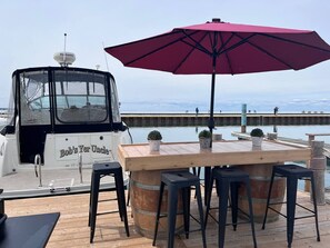 Outdoor dining - Bob's Yer Uncle in Port Dalhousie (St. Catharines)