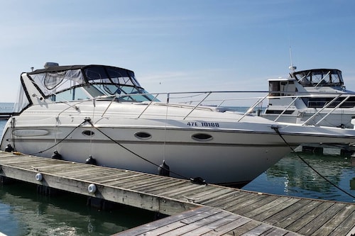 Bob's Yer Uncle in Port Dalhousie