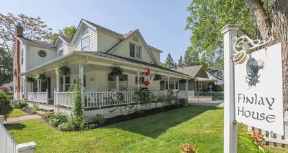 Niagara-on-the-Lake Bernard Shaw Room!