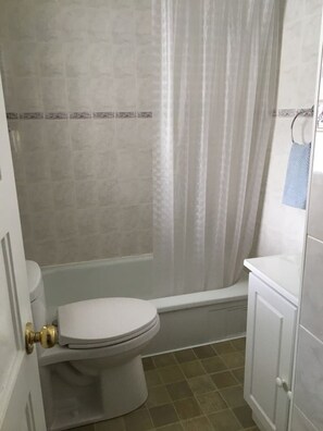 مجففات شعر، مناشف