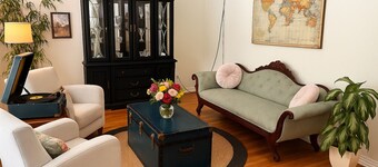 Riesling Room Old Town. Furnished room 1400 p/m