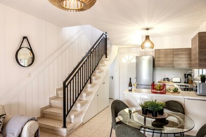 Larnaca Seaside Villa Marina 43