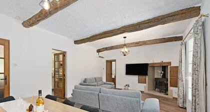 Villa in Flayosc With Private Pool