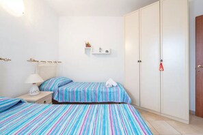 2 habitaciones y ropa de cama