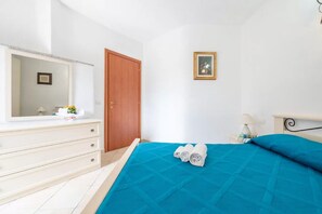 Casa | 2 quartos, roupa de cama