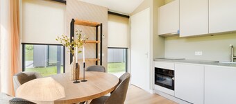 오우드 아데의 현대적인 가족 겟어웨이