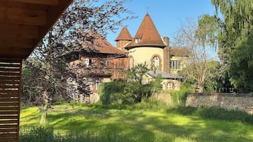 Esterni