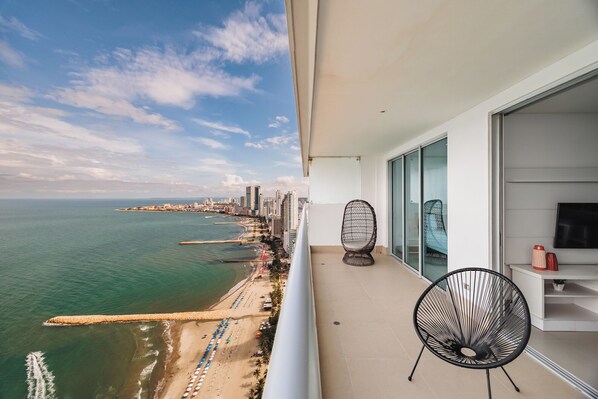 Deluxe Apartment, Balcony, Beach View | Balcony