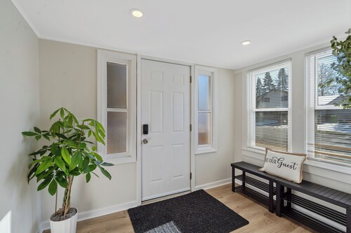 Charming 3-bedroom house in North Syracuse