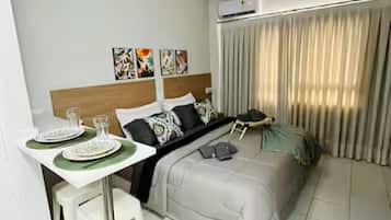 1 camera, ferro/asse da stiro, Wi-Fi, lenzuola