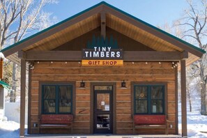 Exterior - New pet-friendly, gorgeous cabin with AC and WiFi at Tiny Timbers Resort (South Fork)