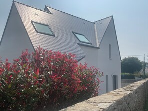 Exterior - Walking the gulf trails! (Sarzeau)