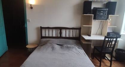 Charmante chambre vue sur le Lot