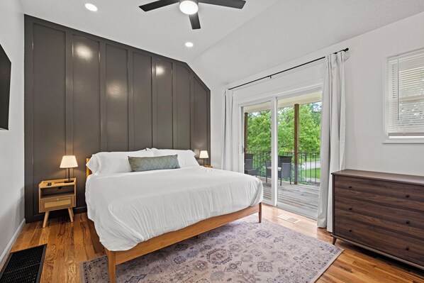 4 bedrooms, WiFi, bed sheets