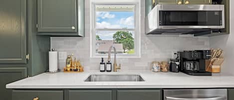 Microwave, oven, stovetop, dishwasher