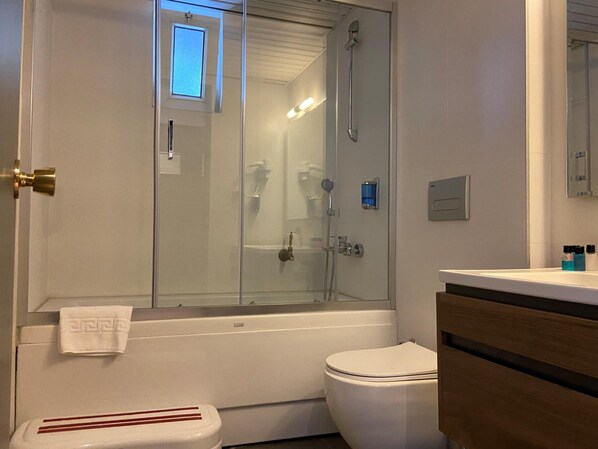 Bathroom - Herakles Thermal Hotel (Denizli)