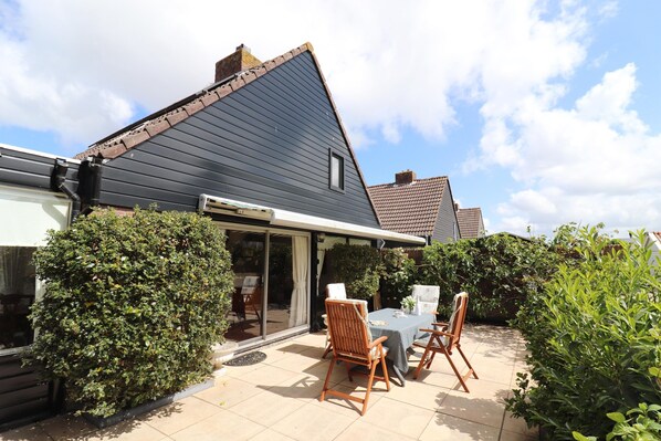 House | Balcony - Holiday Home in Noordwijkerhout by Forest & Lake (Noordwijkerhout)