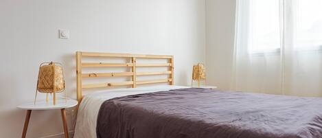 4 多间卧室、熨斗/熨衣板、免费 WiFi、床单